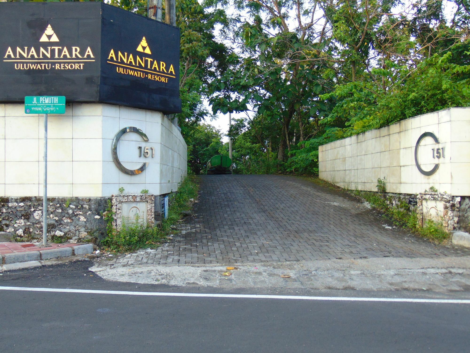 Arumanis Homestay Pecatu Exterior foto